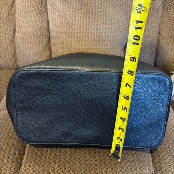 👜 Steve Madden Black Leather Bag 👜 - Picture 4 of 11